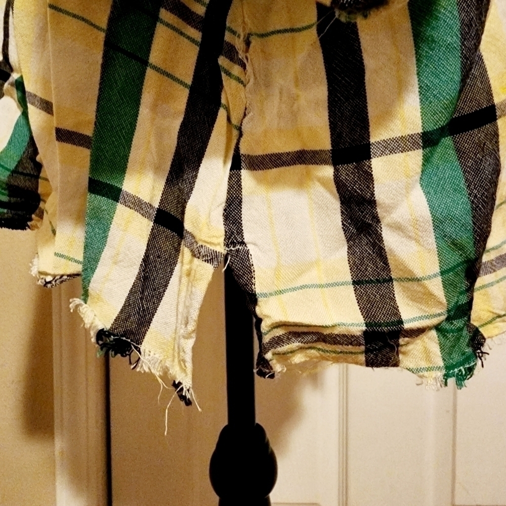 Cato Plaid Flannel Shirt Long Roll-Tab Sleeves Frayed Hem 26/28W Plus Size EUC - Picture 7 of 11